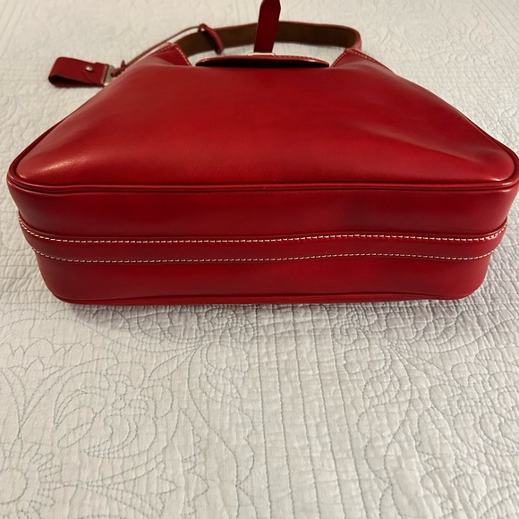 Dooney And Bourke Toscana Florentine leather Shoulder Bag In Red, EUC 🔥 - Picture 6 of 16